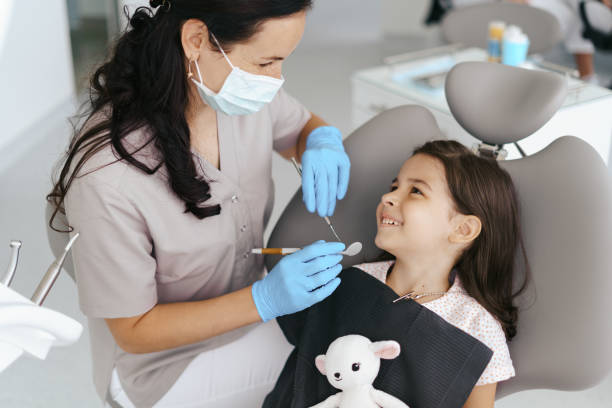Best Chipped Tooth Repair Near Me  in Russell, KS